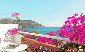 MINOS BEACH KARPATHoS